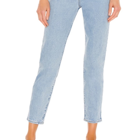 Levi’s Wedgie Icon Fit Ankle Jeans - Picture 4 of 13
